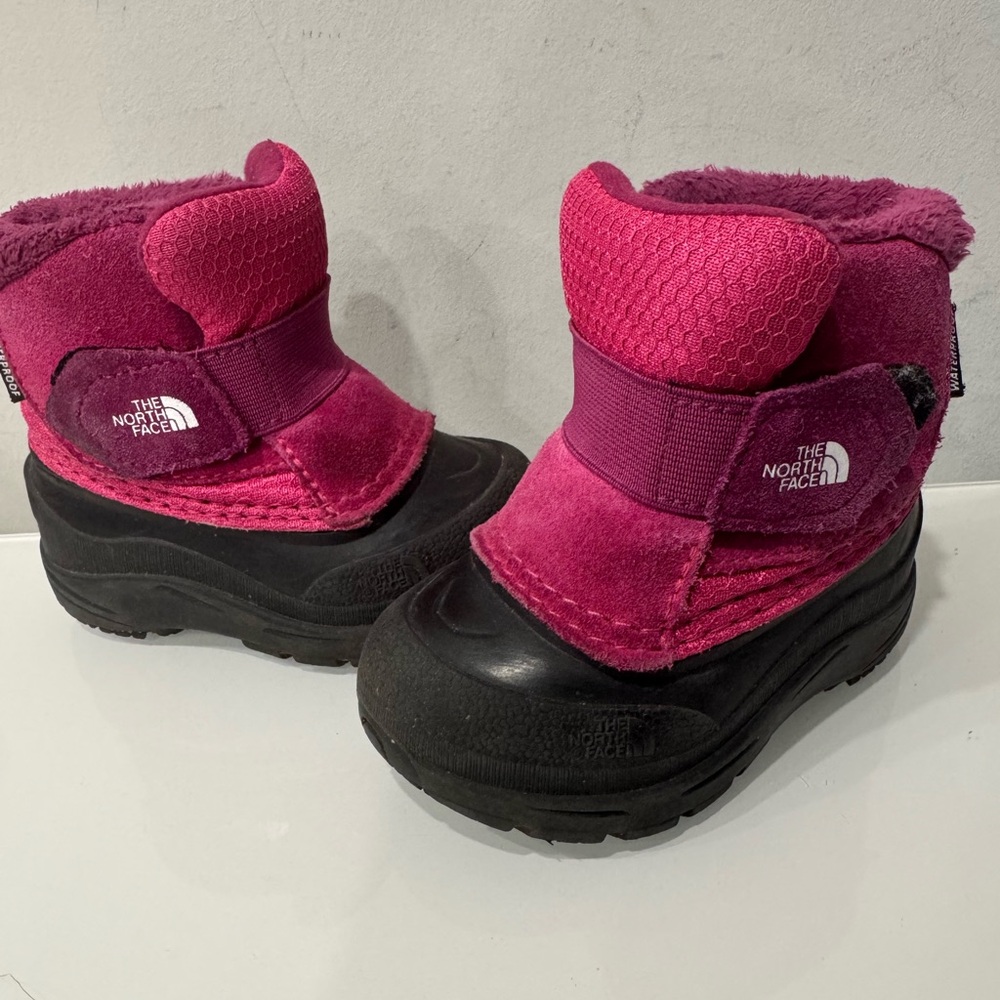 The North Face Toddler Girls Pink Winter Snow Boots Size 5